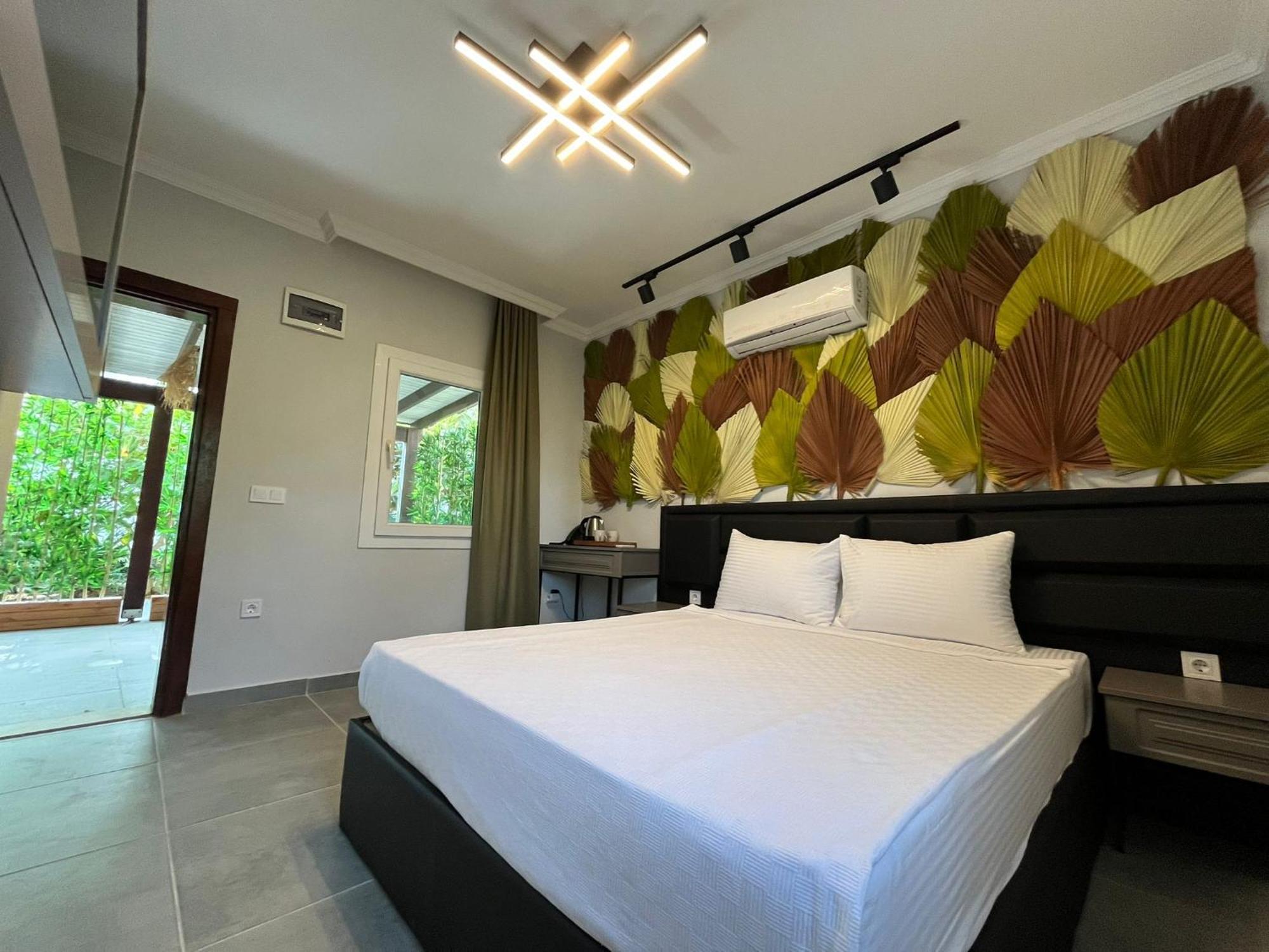 Lizbonia Otel *
