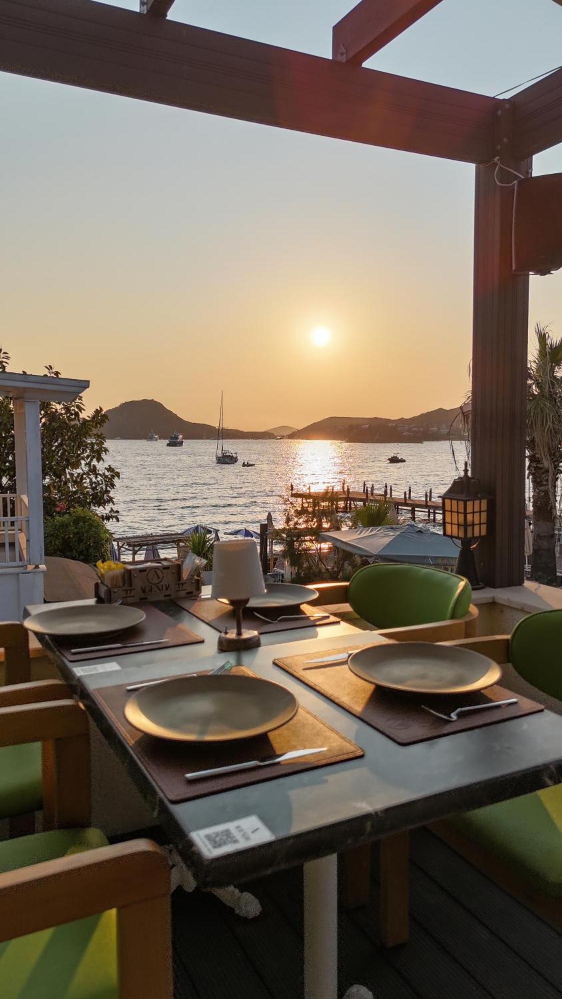 Lizbonia Hotel *